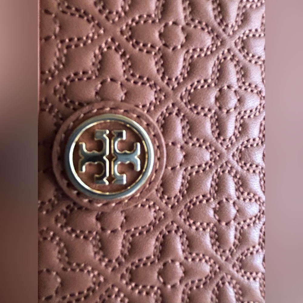 Tory Burch Quilted Mini Crossbody - NWOT! - Picture 7 of 10